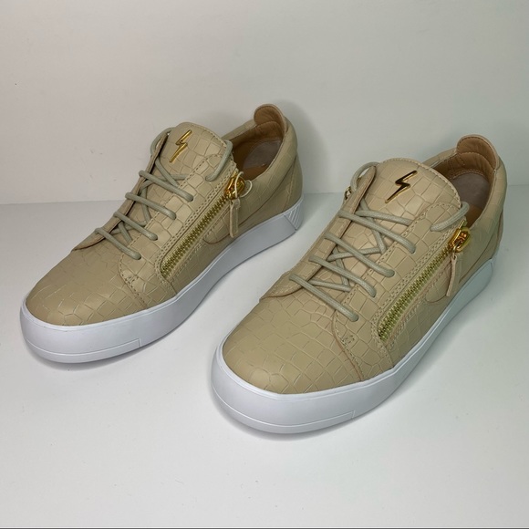 GIUSEPPE ZANOTTI Beige Low Top Crocodile Sneakers - Picture 4 of 16